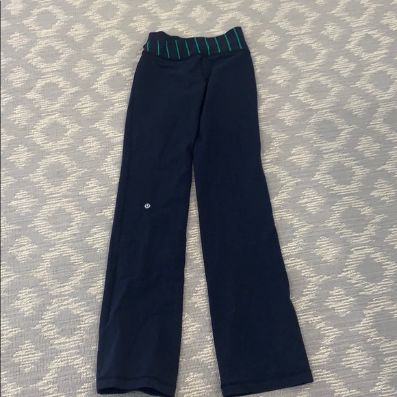 lululemon athletica Pants - Lululemon Grove Pants. Size 2